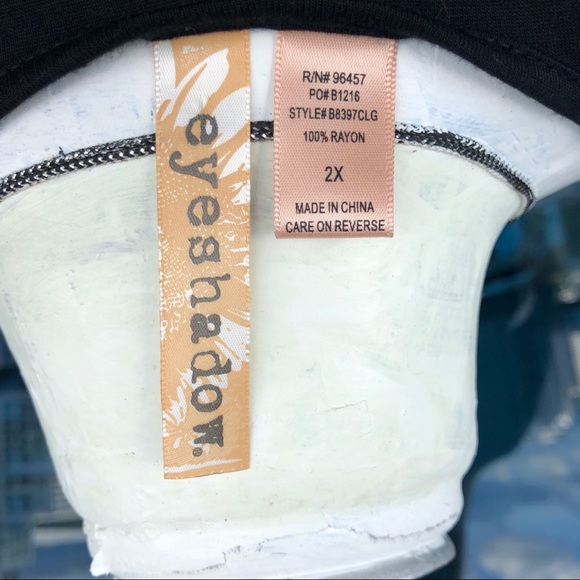 **SOLD** EYESHADOW | Sleeveless Sequins Top | BLK - Picture 7 of 7